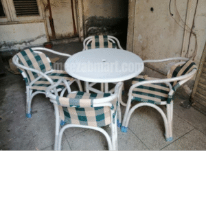 Outdoor Patio Table with 4 Chairs – White Frame with Checkered Fabric